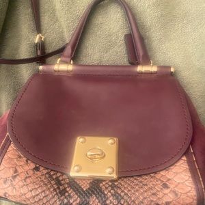 Coach purse with handle and strap, lightly used excellent condition